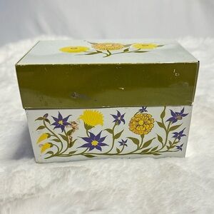Vintage Floral MCM 60’s Metal Purple Green Yellow Recipe Box Syndicate Mfg Fun